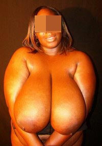 Fille métisse cherche un africain musclé sur Rezé