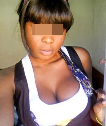 Femme métisse de Cholet pour une fel en gorge profonde