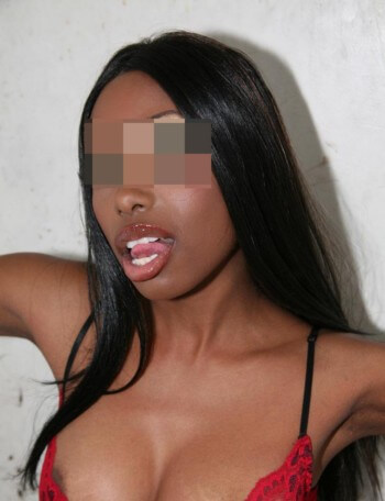 Fille noire recherche un mec sur Toulon