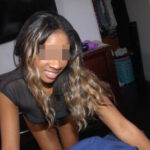 Black sexy sur Tarbes aimant la défonce anale