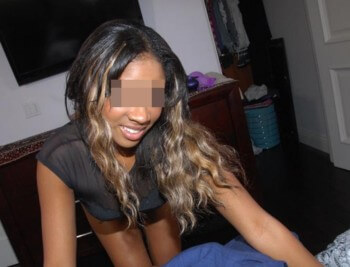 Black coquine qui cherche un arabe bien gaulé pour une baise gratuite sur Limoges