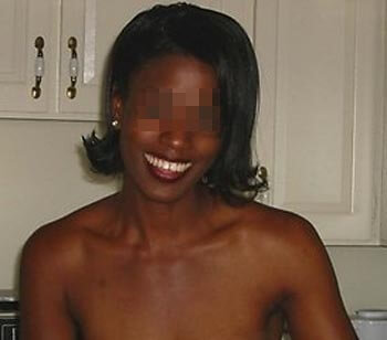 Black chaude à Angers pour une fellation sans préservatif