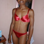 Jolie black recherche un mec imaginatif sur La Courneuve