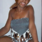 Blackette à Grasse aimerait se faire un mec